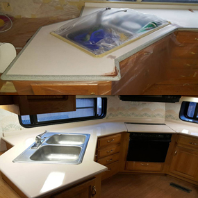 Kitchen Counter Resurfacing & Reglazing Houston
